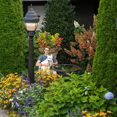 The Park On Main Hotel Хайлендс Екстериор снимка